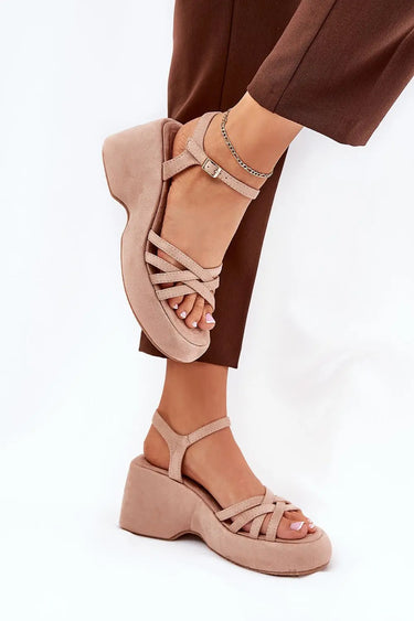 Buskin model 209914 Step in style