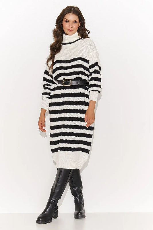 Daydress model 185204 Numinou