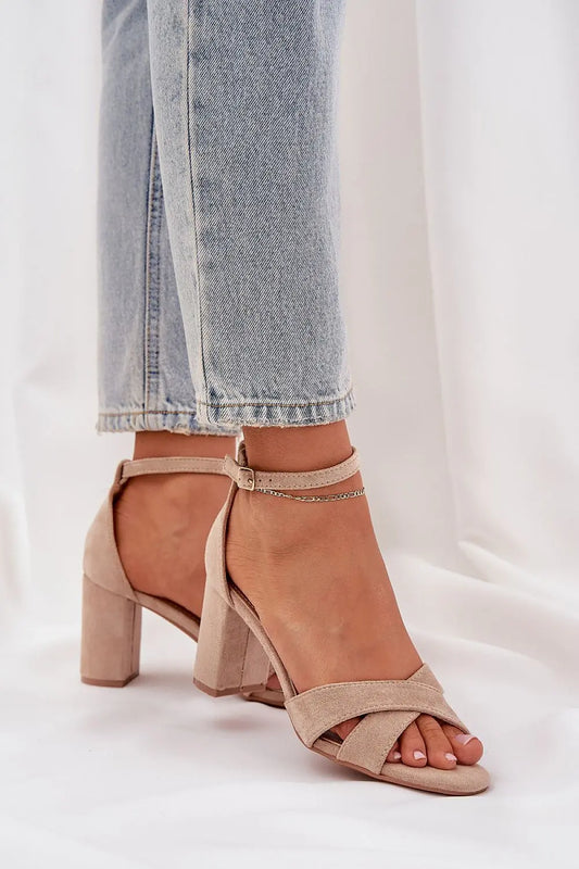 Heel sandals model 210151 Step in style