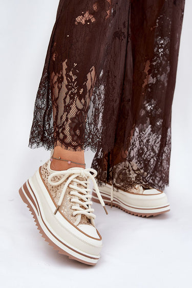 Sneakers model 211353 Step in style