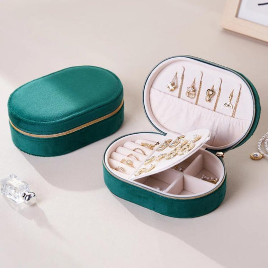 Small Velvet Travel Jewelry Case Portable Oval Jewelry Organizer Box with Zipper, Earring Stud Board