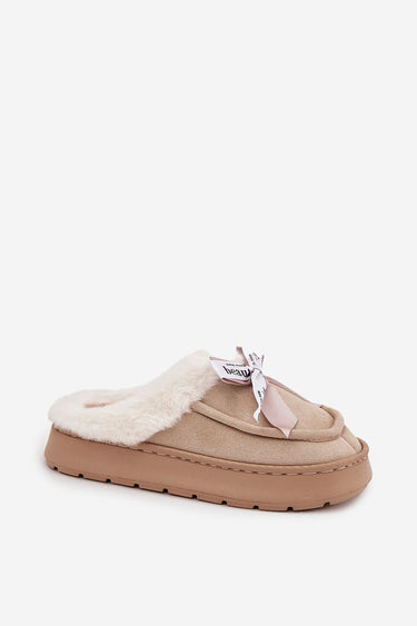 Slippers model 220539 Step in style