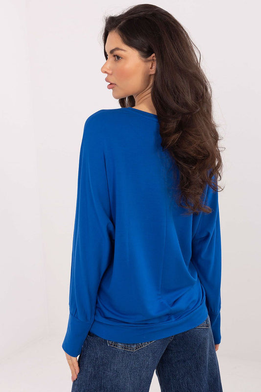 Blouse model 223042 Relevance