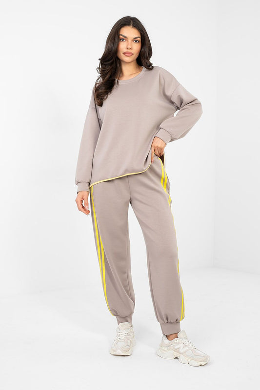 Set model 224610 Rue Paris