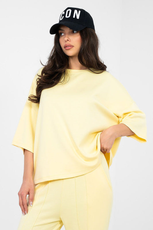Blouse model 224646 Rue Paris