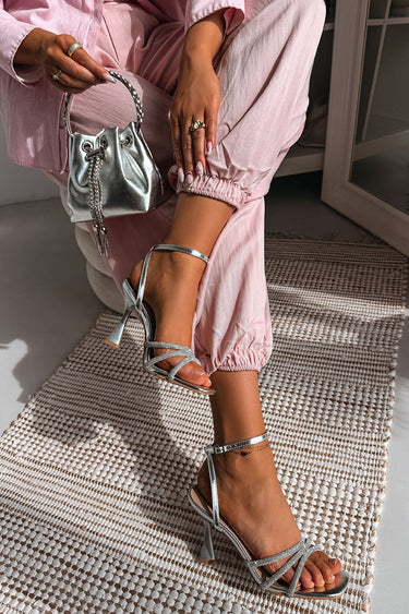 Heel sandals model 226507 Step in style