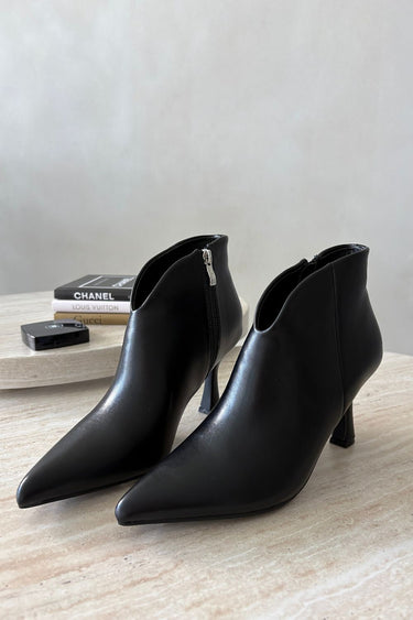 Heel boots model 230930 Step in style