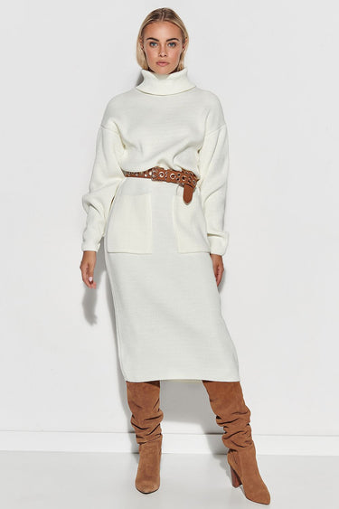 Daydress model 231018 Makadamia