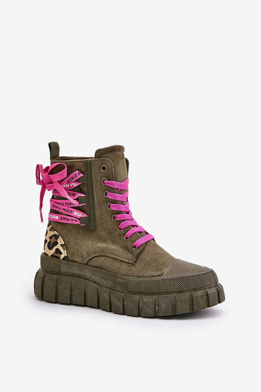  Boots model 201186 Step in style 