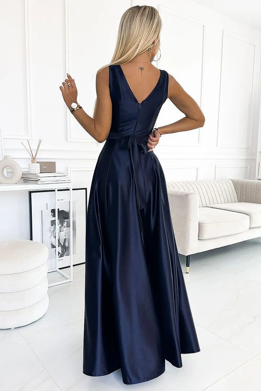  Long dress model 187277 Numoco 