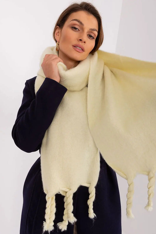  Shawl model 189883 AT 