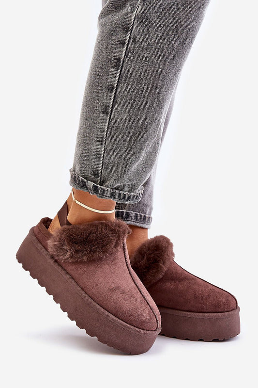  Slippers model 202664 Step in style 