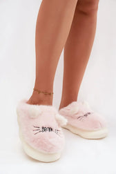  Slippers model 222287 Step in style 