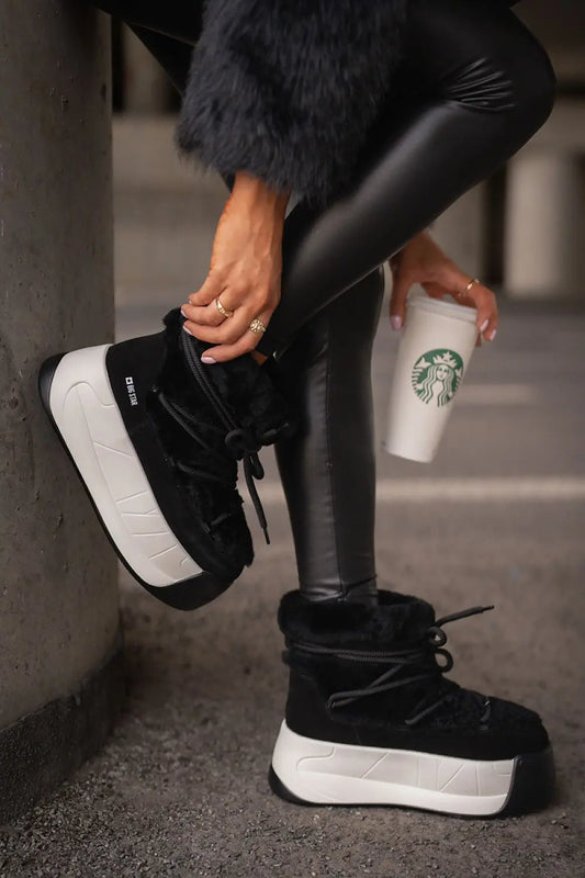  Snow boots model 202227 Step in style 