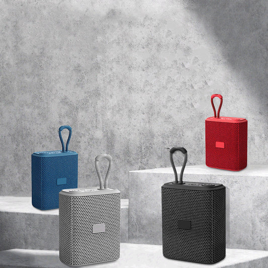 The Wireless Bluetooth Speaker Is Easy To Carry  