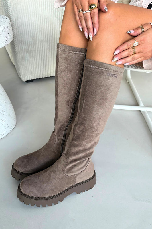  Thigh-Hight Boots model 222530 Step in style 