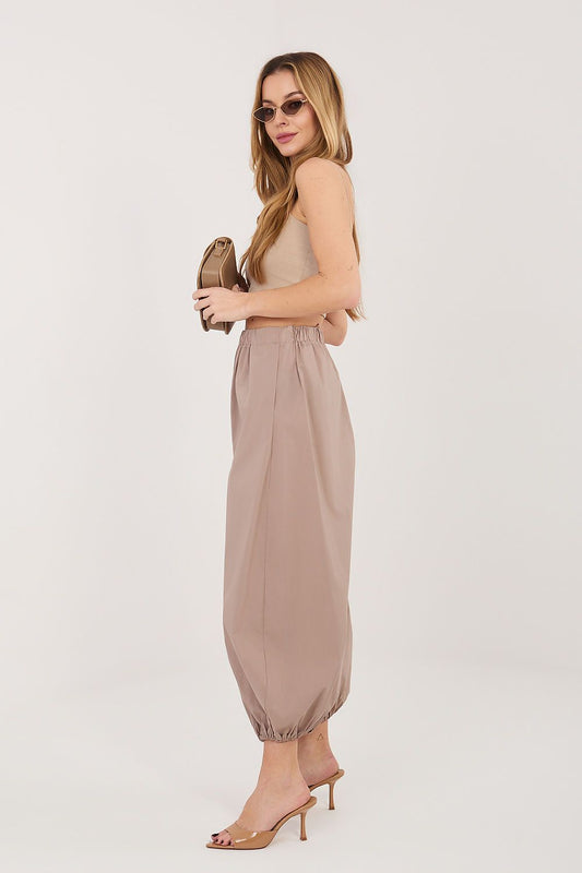  Women trousers model 225858 Rue Paris 